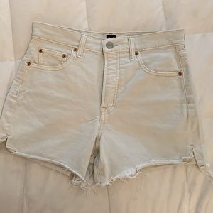 GAP high waist 4” shorts